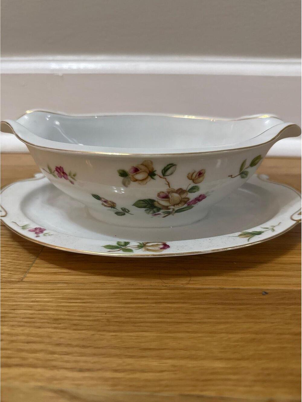 VINTAGE LYNMORE GOLDEN ROSE 9.5” GRAVY/SAUCE BOWL FINE CHINA OF JAPAN